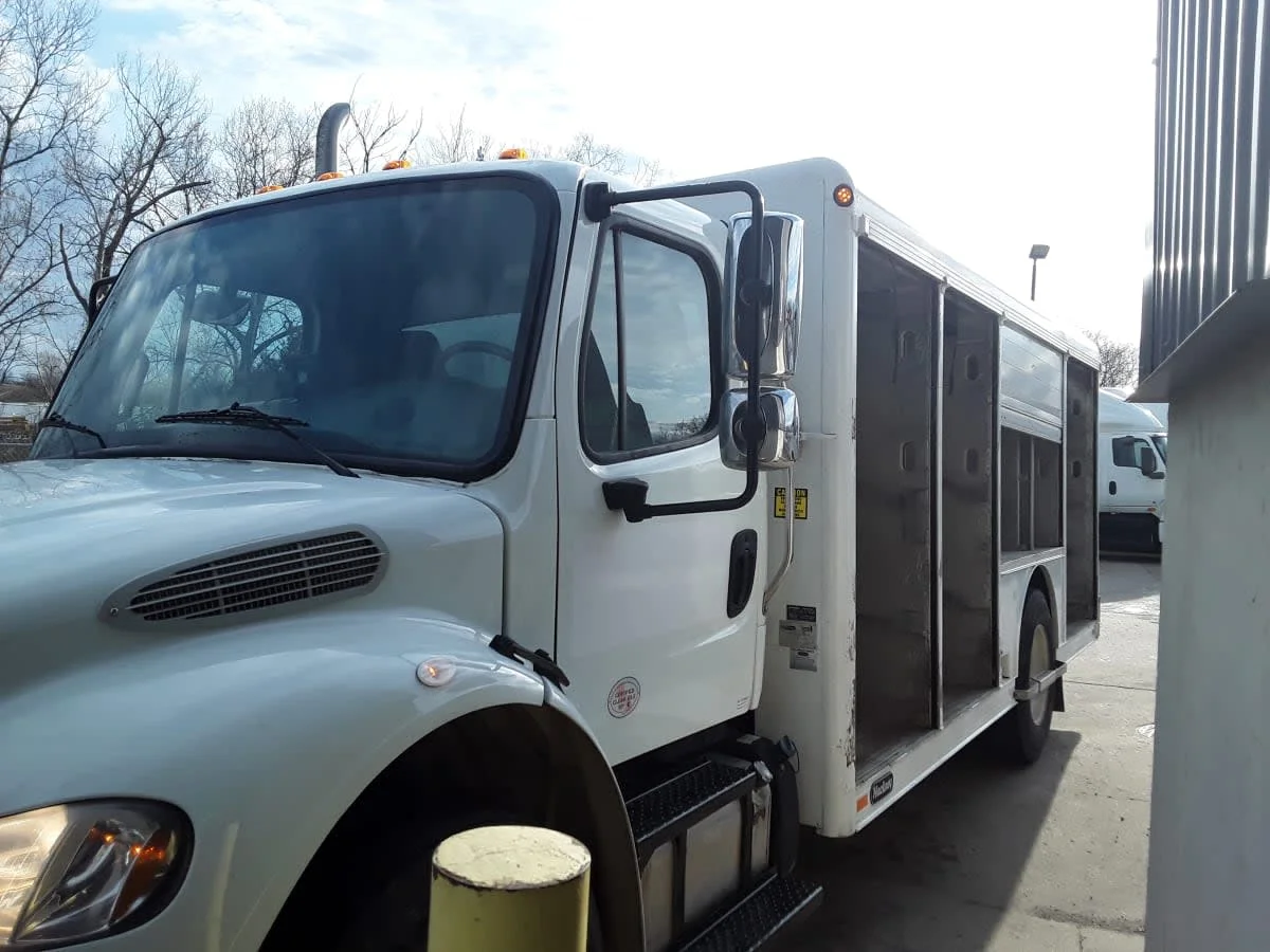 2020 Freightliner M2 106
