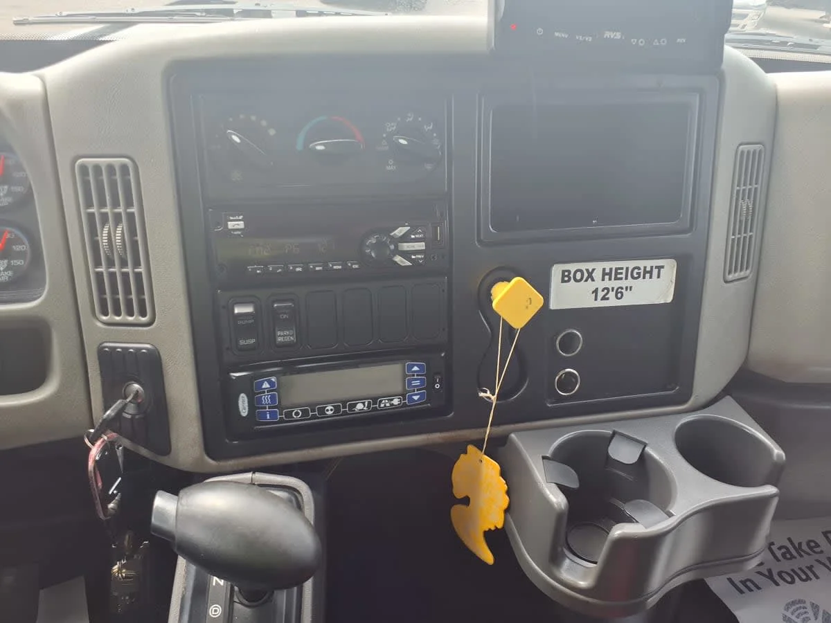 2018 International 4300 in Taylor, MI — photo 12