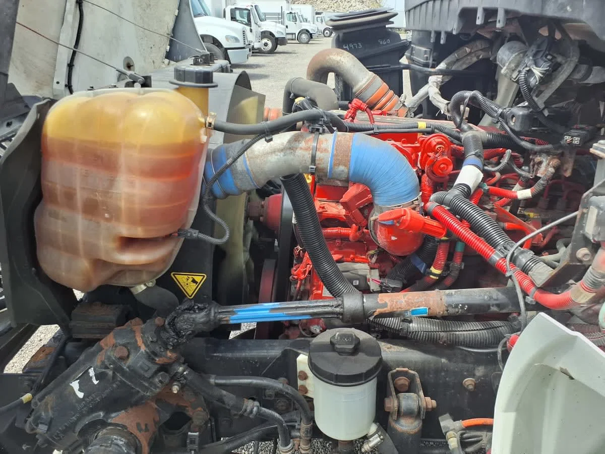 2018 International 4300 in Taylor, MI — photo 10