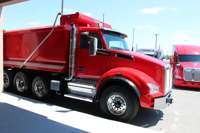 2025 Kenworth T880 — photo 9