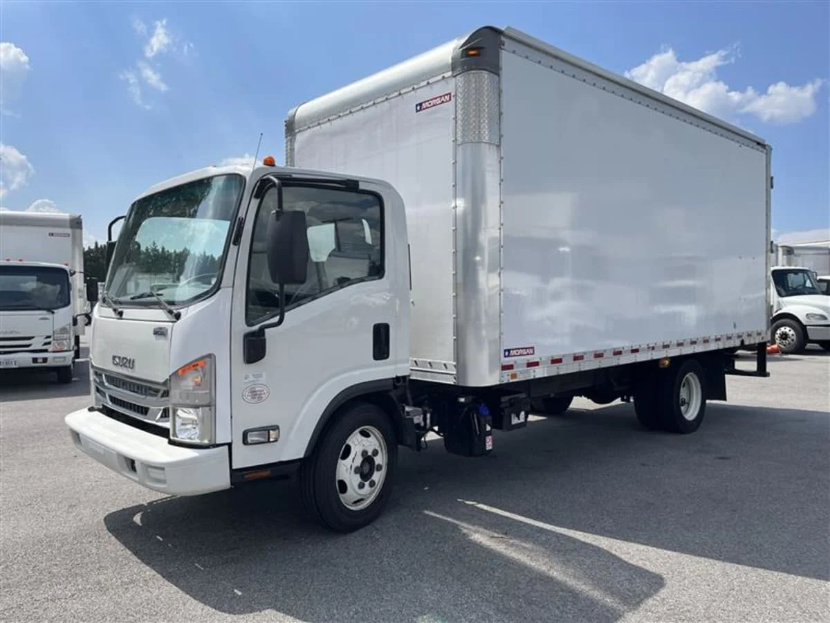 2019 Isuzu NRR in Beltsville, MD