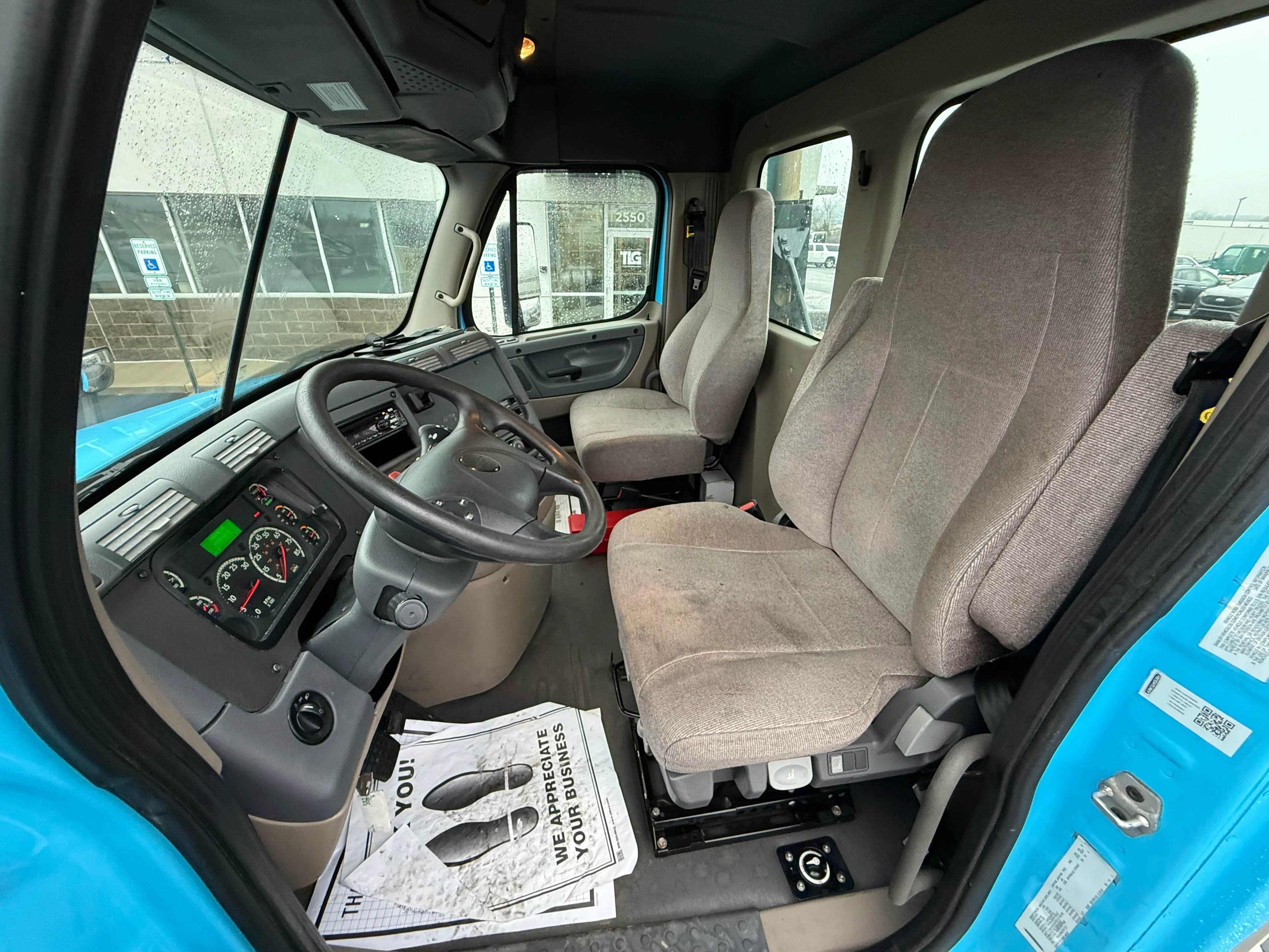 2019 Freightliner Cascadia - image 16