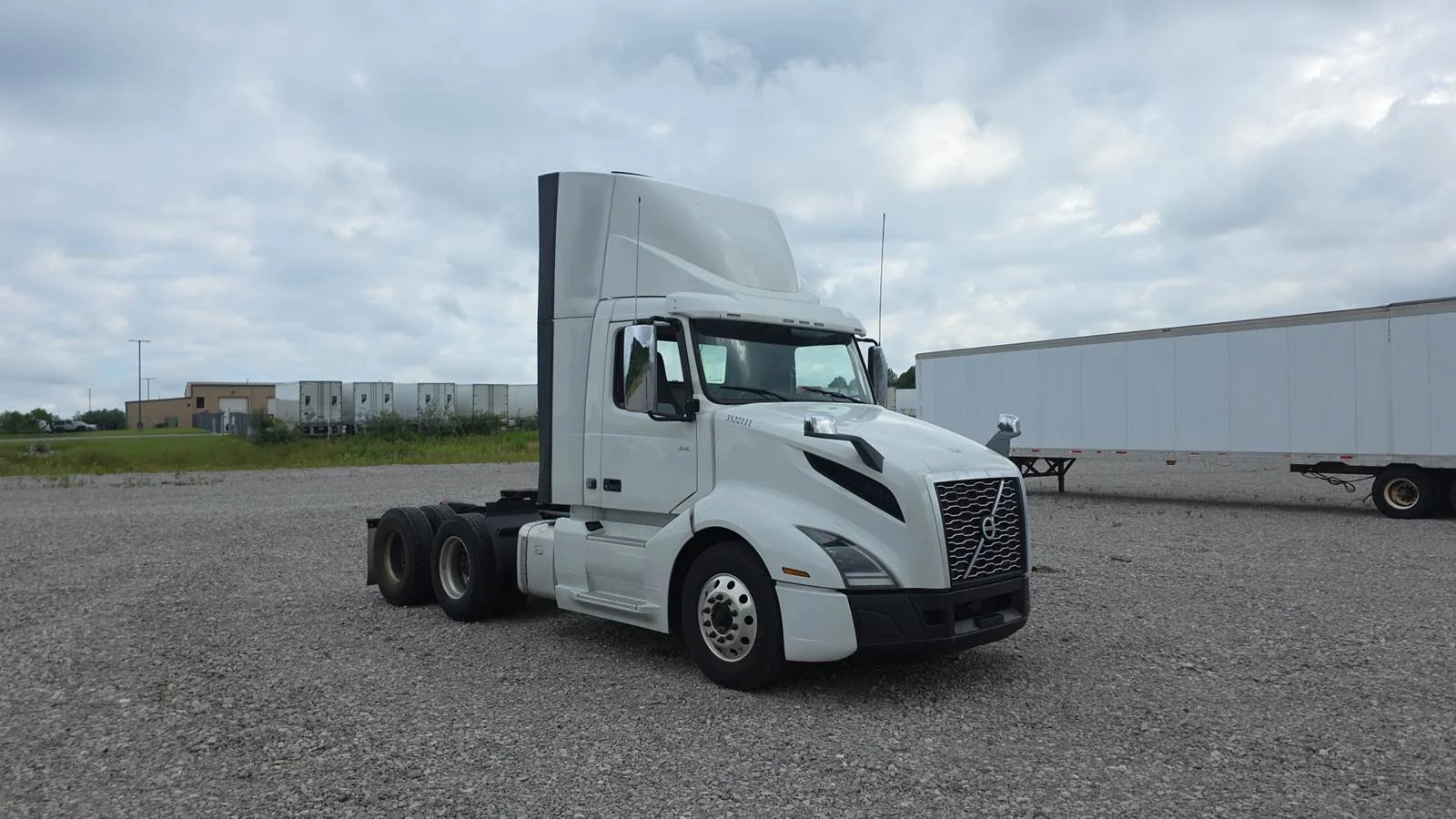 2020 Volvo VNL 300
