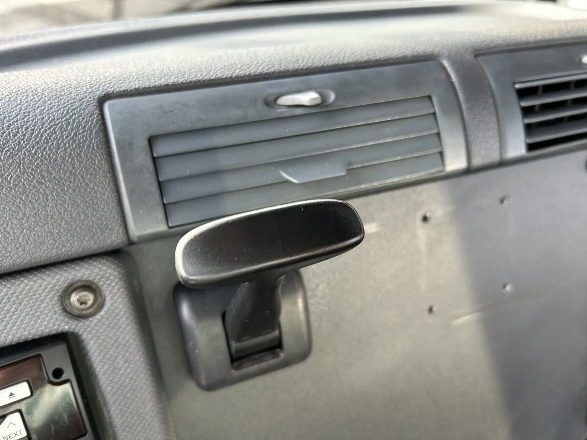 2015 Freightliner Cascadia - image 17