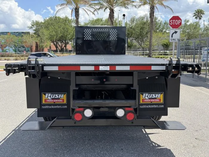 2027 Peterbilt 548 — photo 6