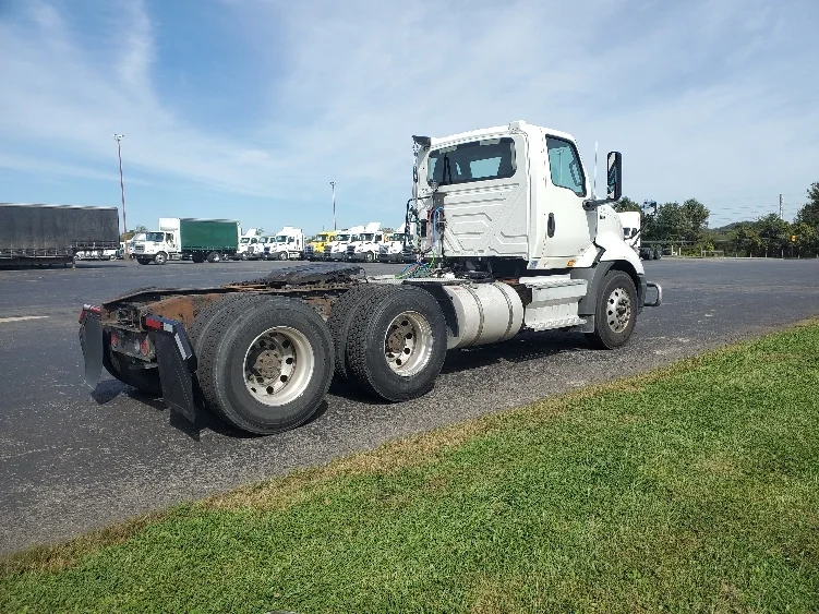 2019 International RH in White Deer, PA — photo 7