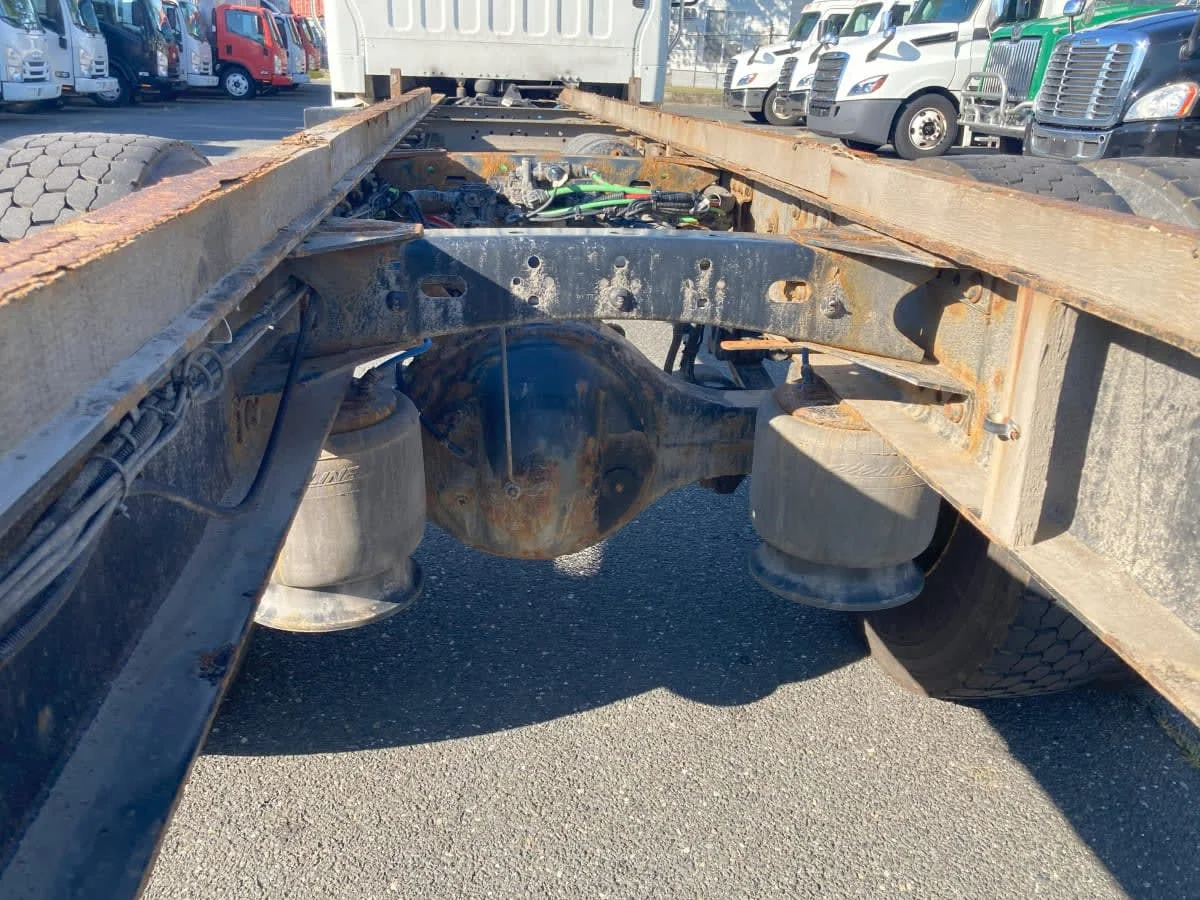 2020 Freightliner M2 106 in Springfield, MA — photo 7