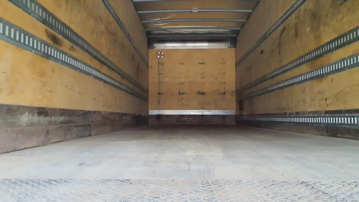 2020 Freightliner M2 106 in Bolingbrook, IL — photo 8
