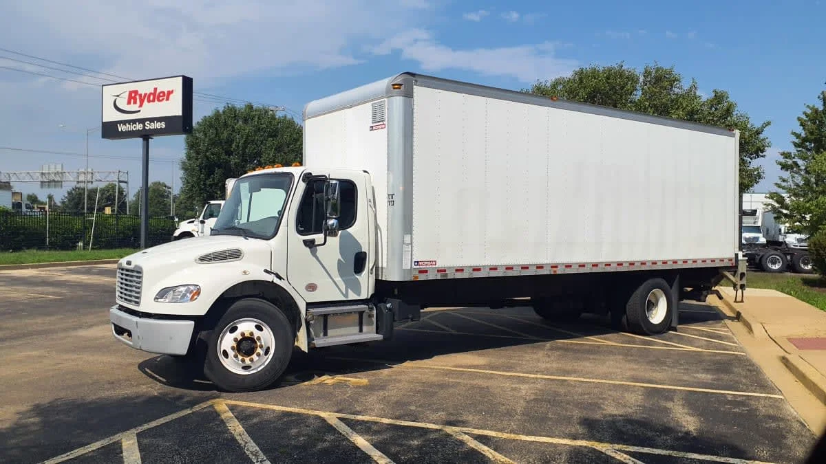 2020 Freightliner M2 106