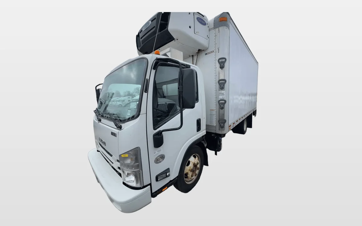 2018 Isuzu NPR - image 1