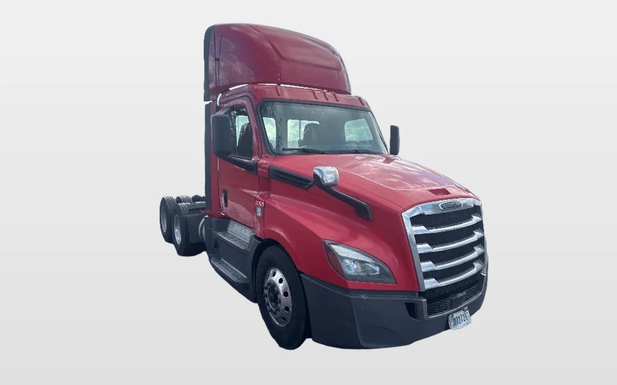 2019 Freightliner - image 1