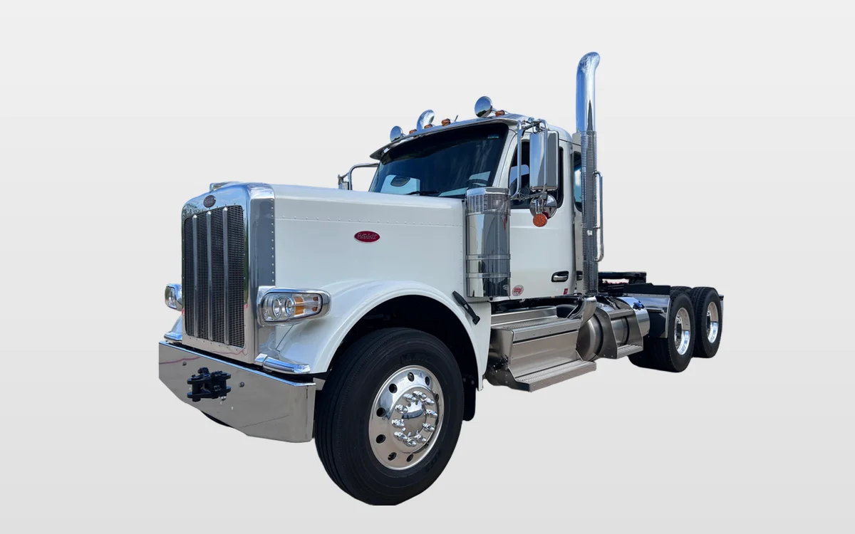 2026 PETERBILT 589 - image 1