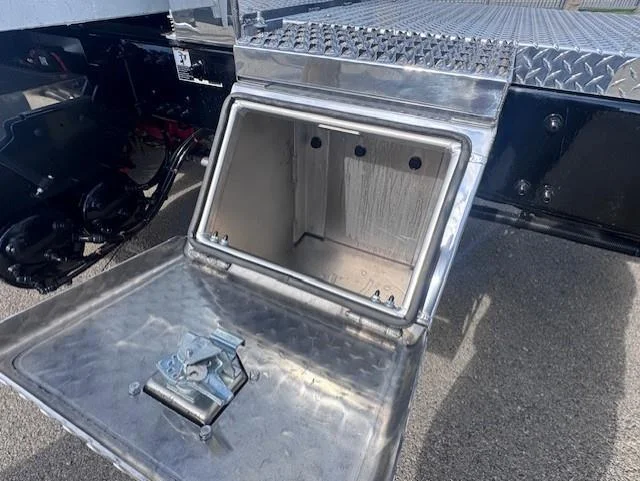 2026 Peterbilt 548 - image 19