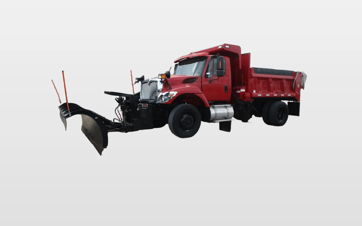 2015 International - image 1