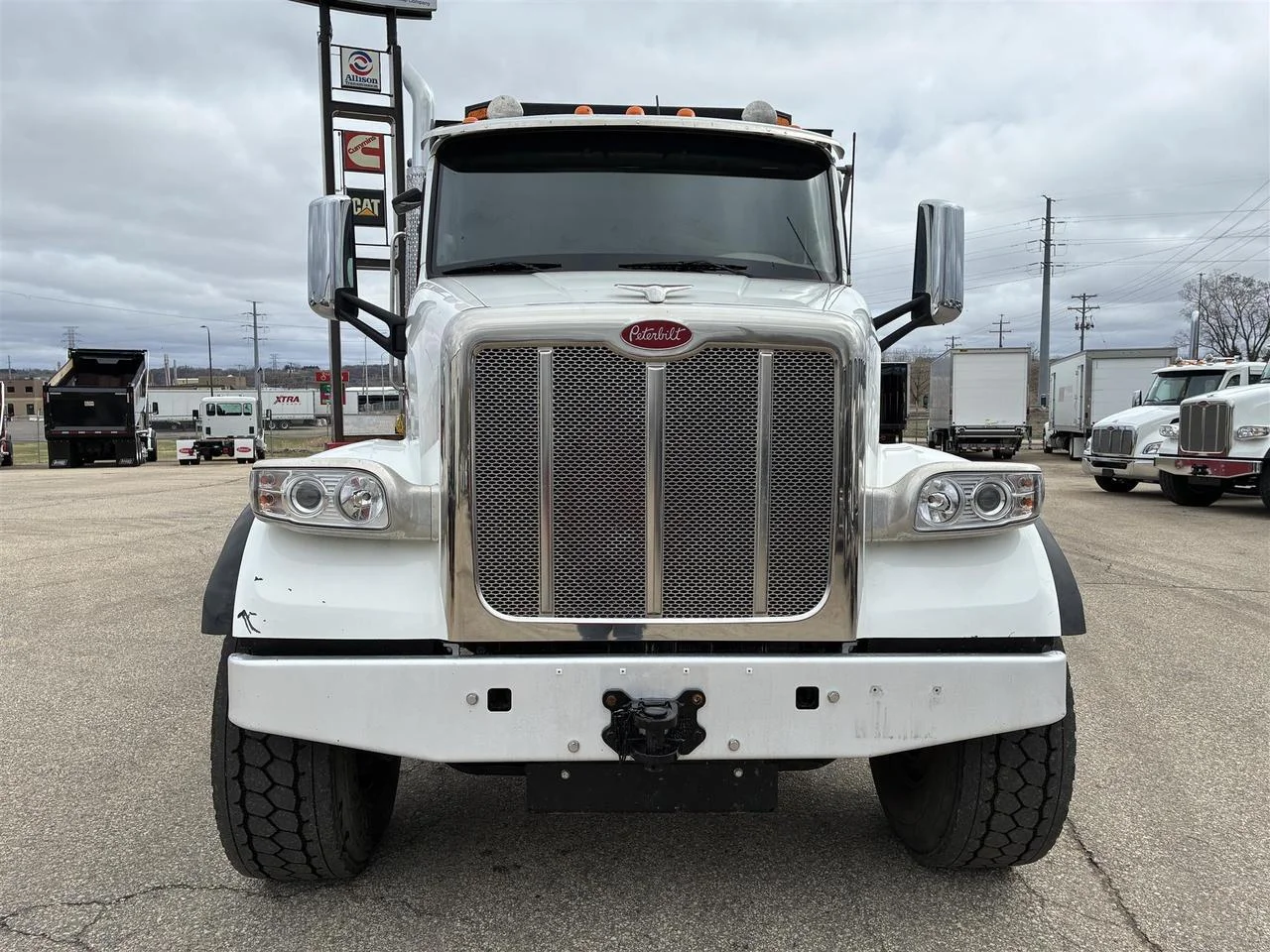 2022 Peterbilt 567 - image 5