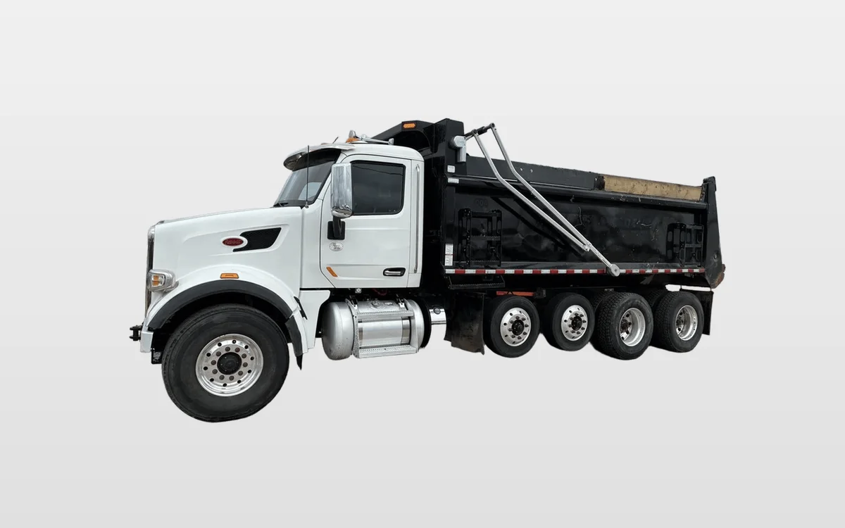 2022 Peterbilt 567 - image 1