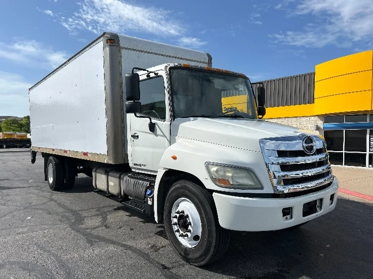 2013 Hino 268 in San Antonio, TX
