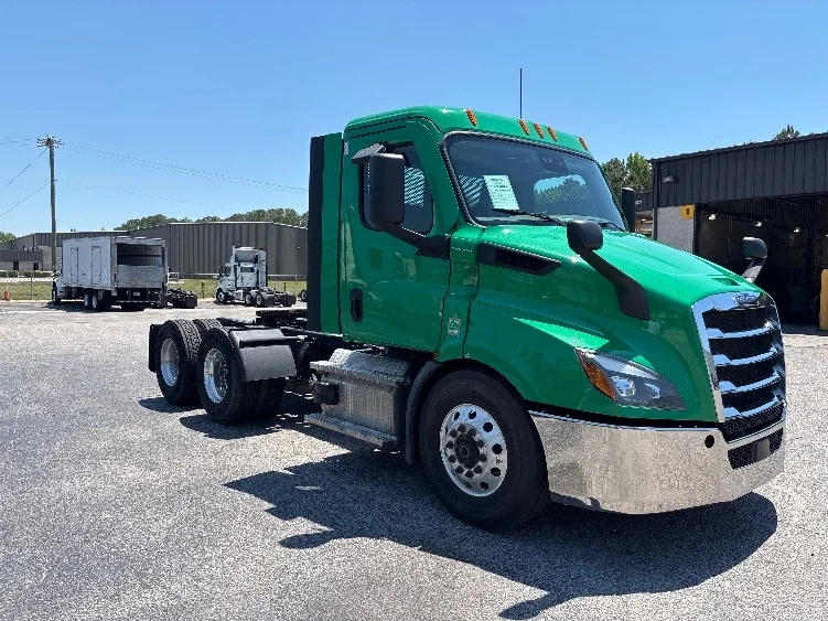 2022 Freightliner Cascadia