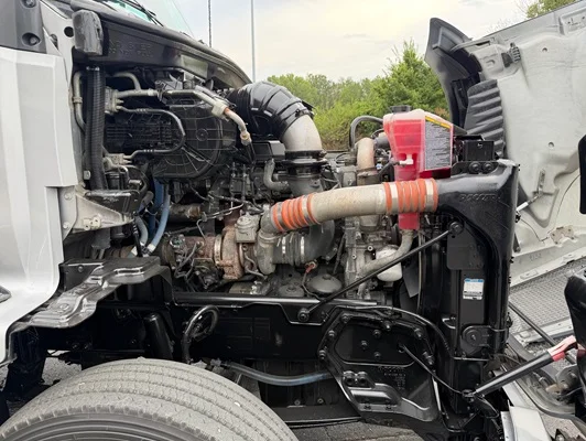 2018 Kenworth T680 in Kansas City, MO — photo 9