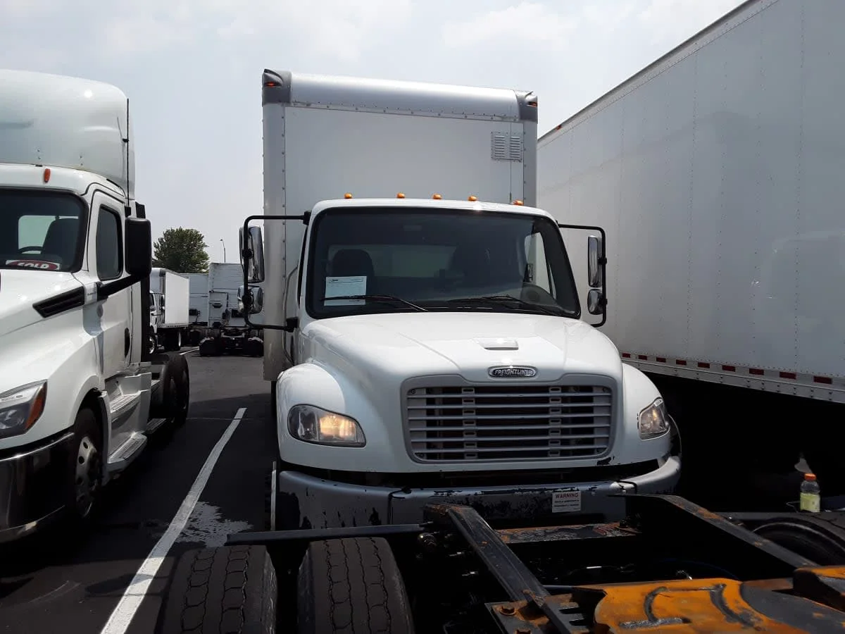 2022 Freightliner M2 106 - image 2