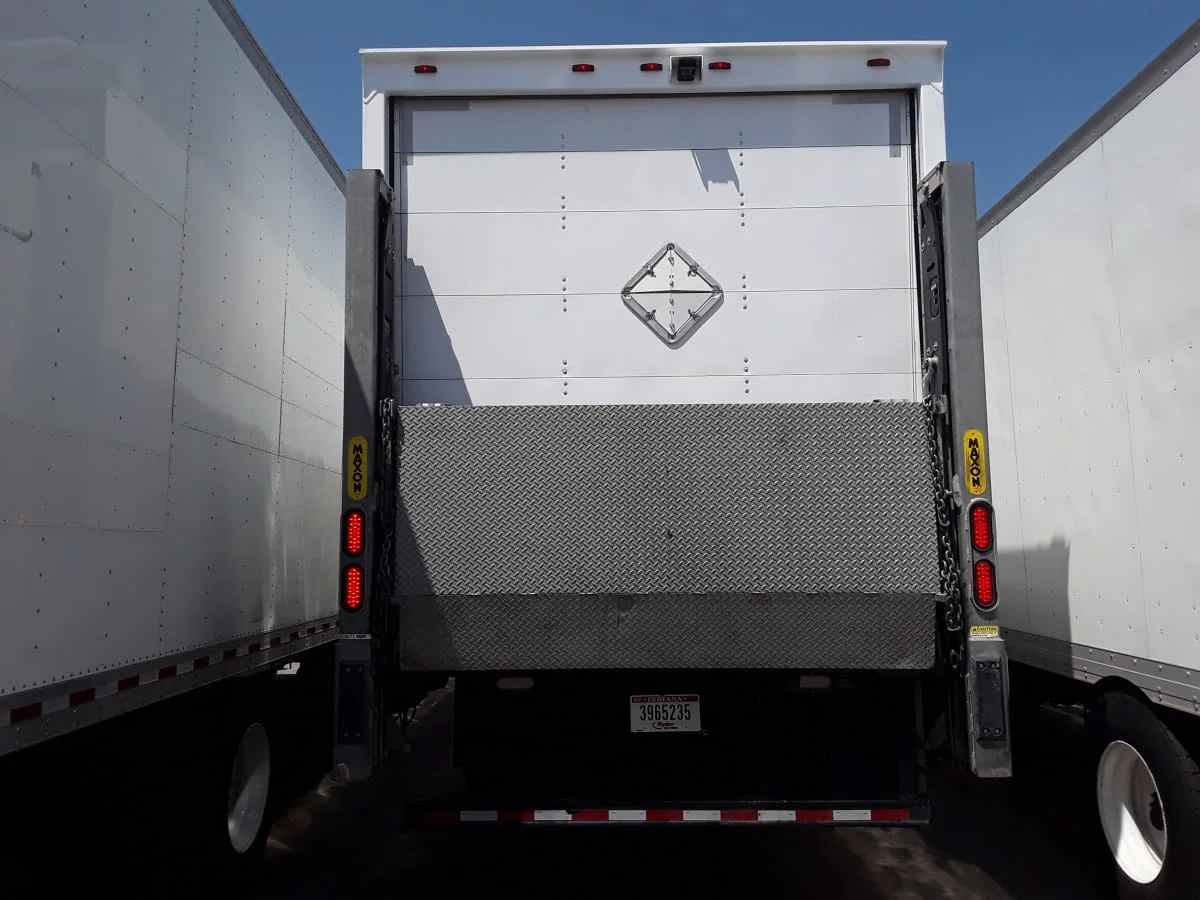 2019 Freightliner M2 106 in Montebello, CA — photo 5