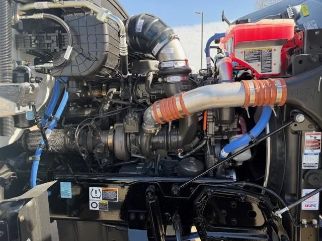 2027 Peterbilt 567 - image 16