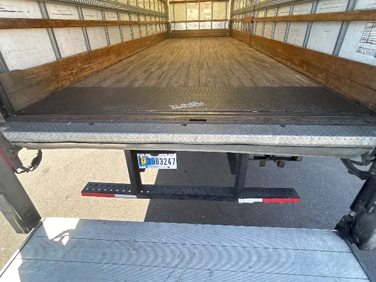 2019 Freightliner eM2 in Torrance, CA — photo 10