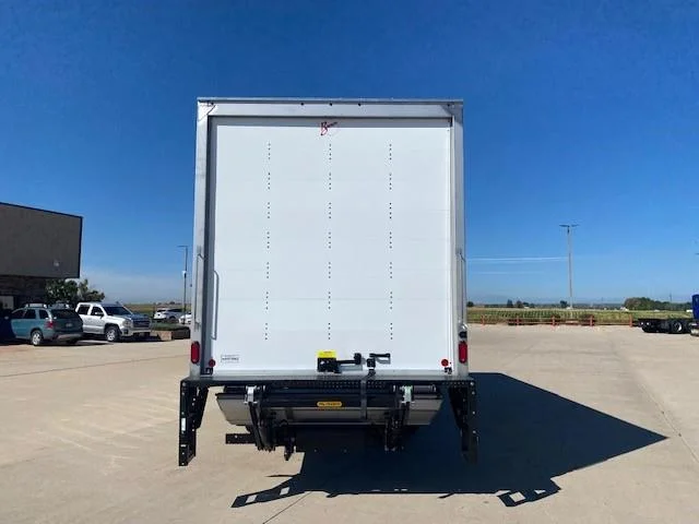 2025 Peterbilt 536 - image 8