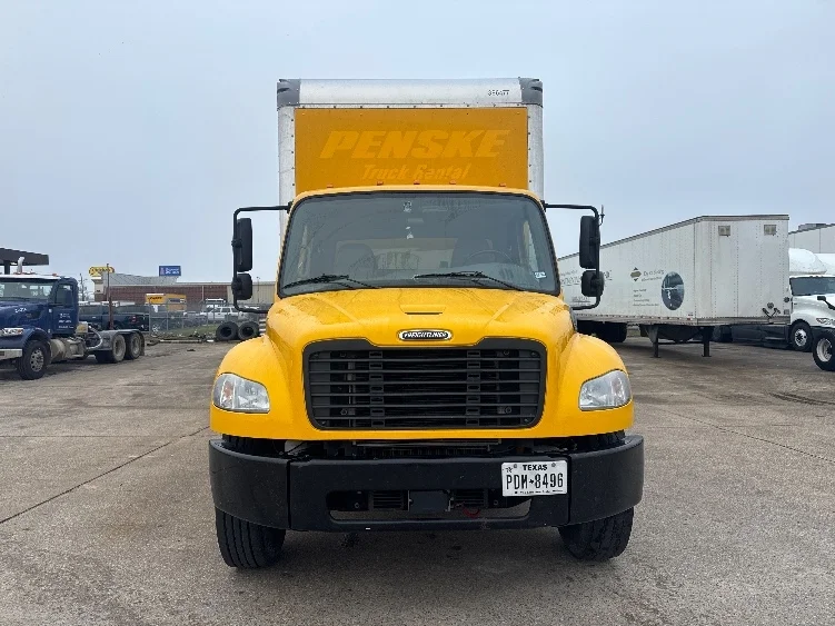 2022 Freightliner M2 106 in Beaumont, TX — photo 2
