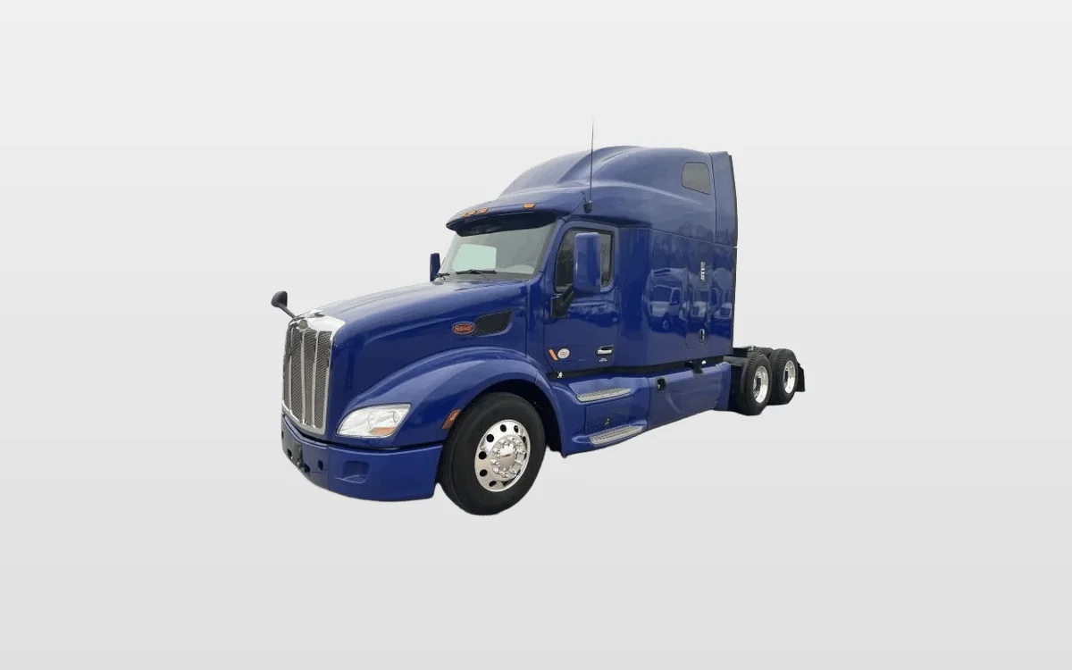 2022 Peterbilt 579 - image 1