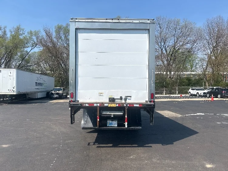 2023 International MV - image 7