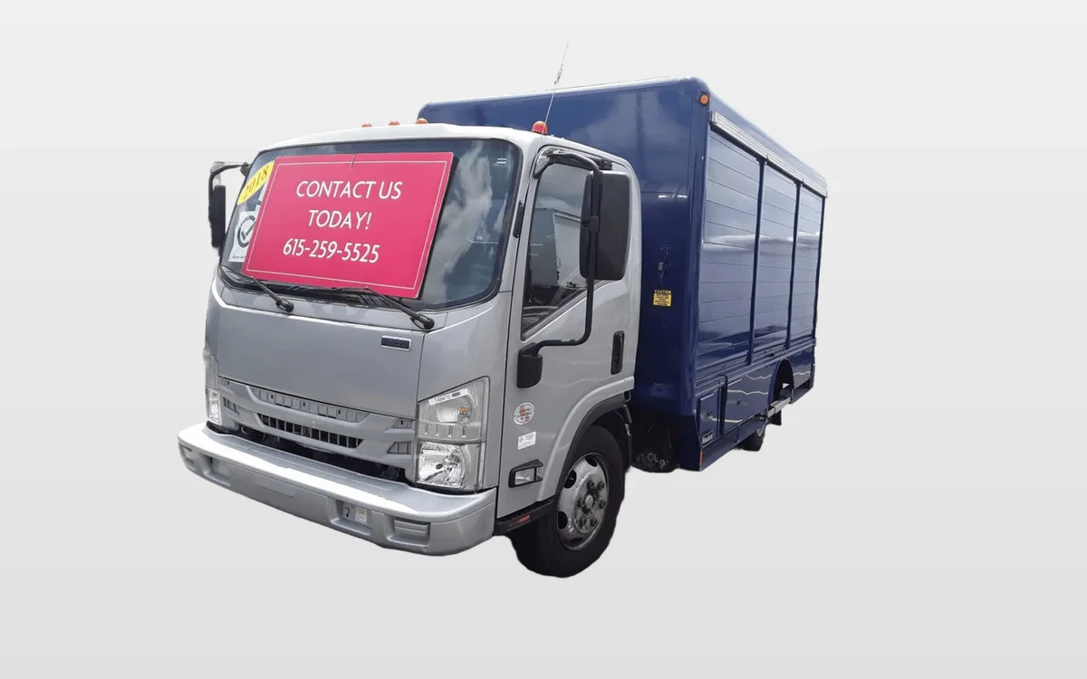 2018 Isuzu NRR - image 1