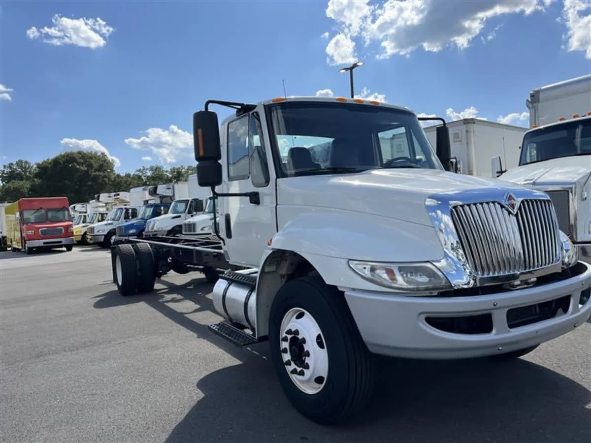 2019 International 4300 in Beltsville, MD — photo 3