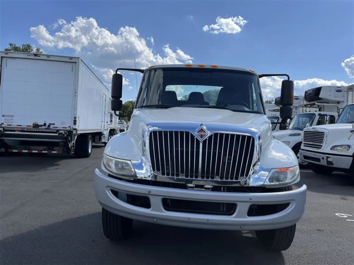 2019 International 4300 in Beltsville, MD — photo 2