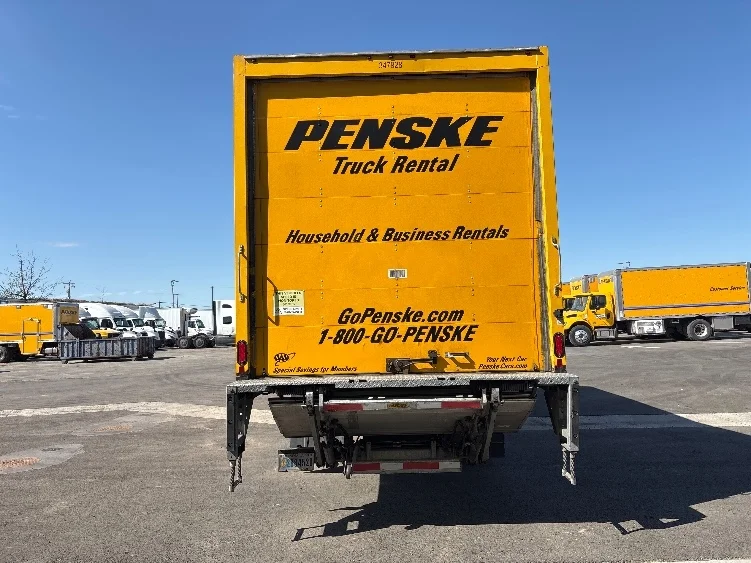 2020 Hino 338 in Fresno, CA — photo 7