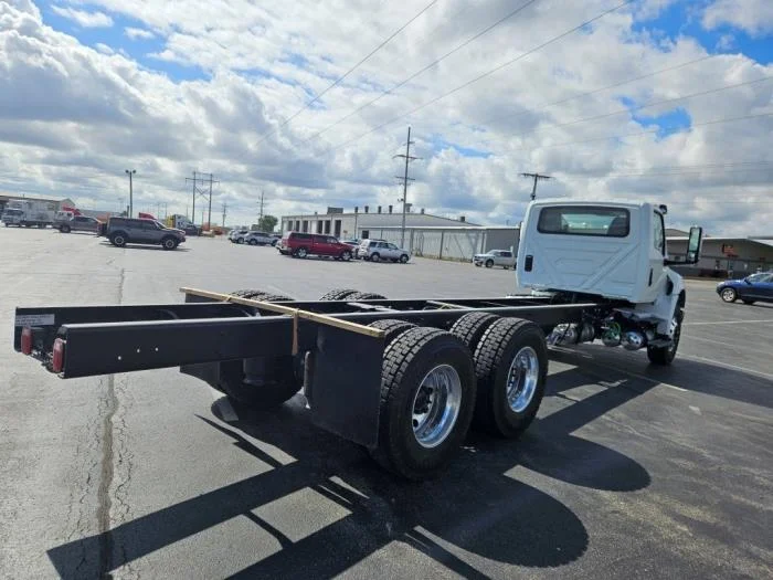 2026 International MV - image 5