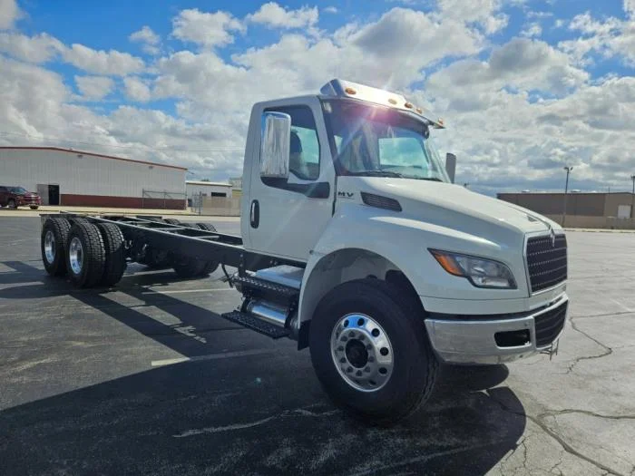 2026 International MV in Springfield, IL — photo 7
