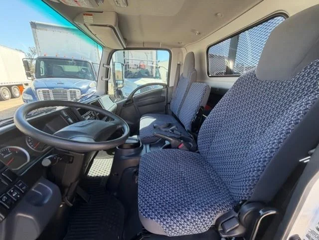 2023 Isuzu NRR - image 8