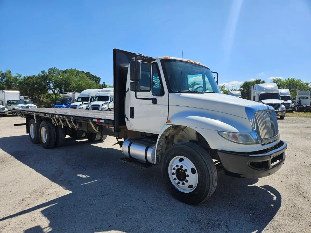 2018 International 4400 in Orlando, FL — photo 3