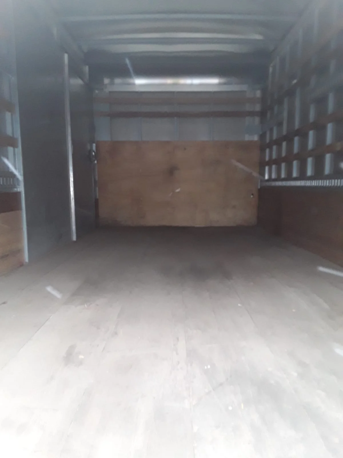 2015 Isuzu NPR - image 8