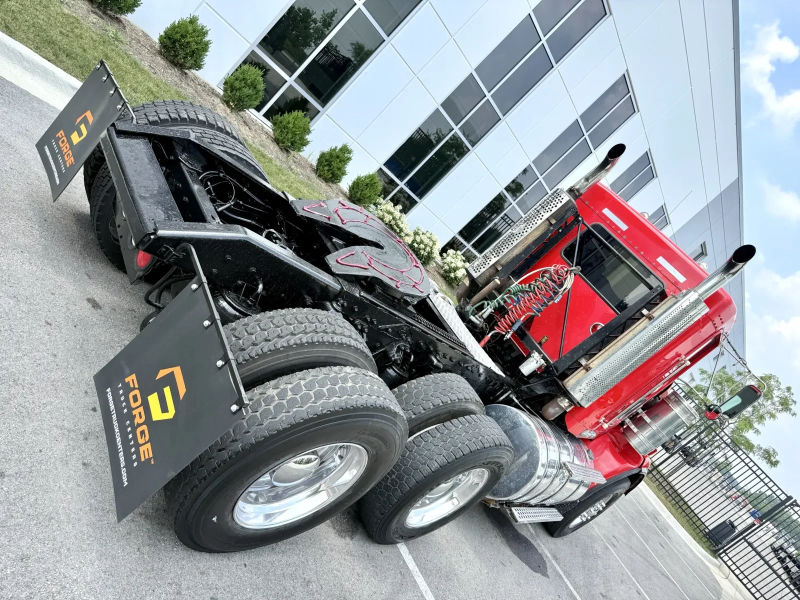 2005 Kenworth T800 in New Lenox, IL — photo 11