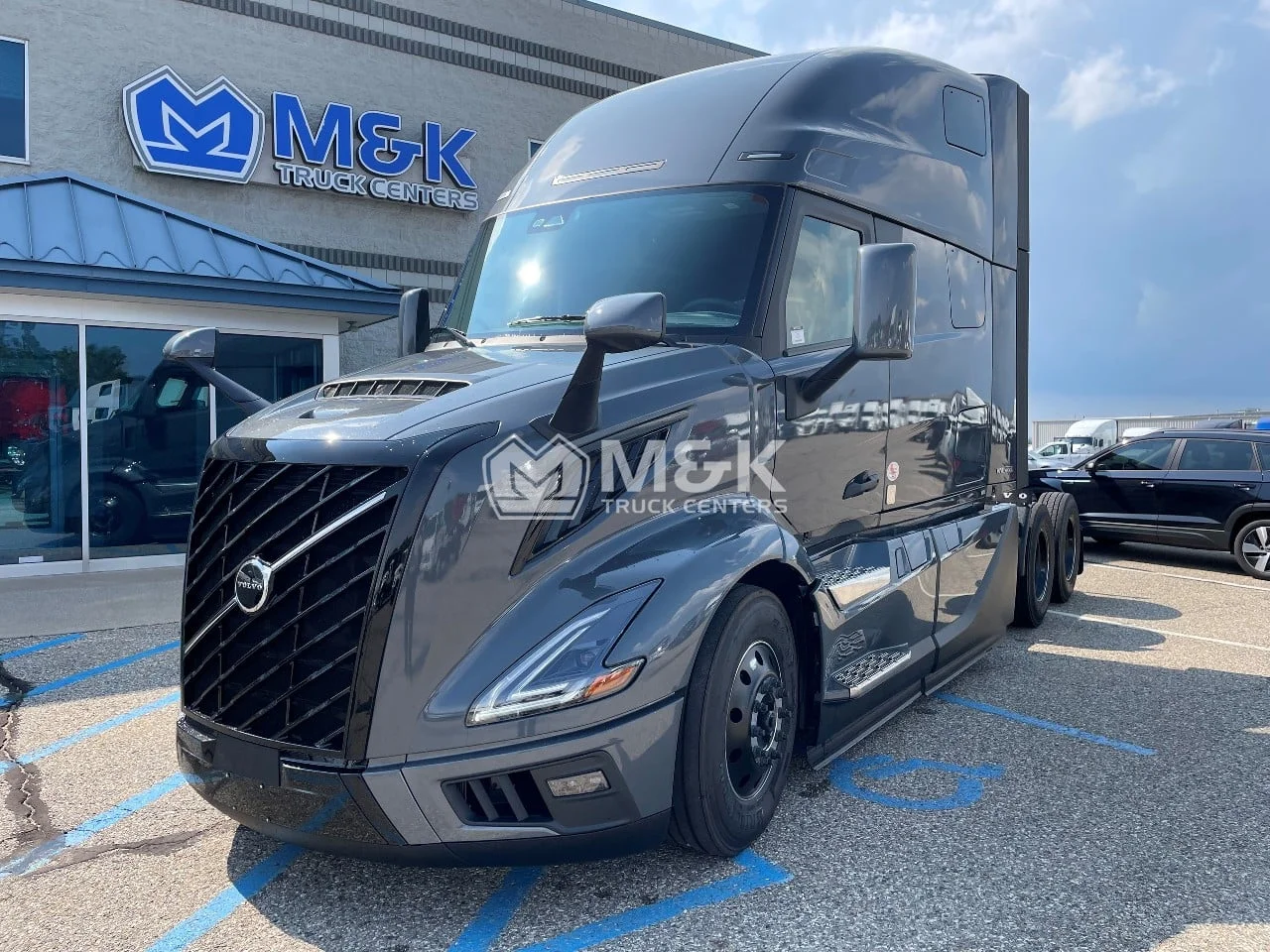 2026 Volvo VNL 860 in Byron Center, MI