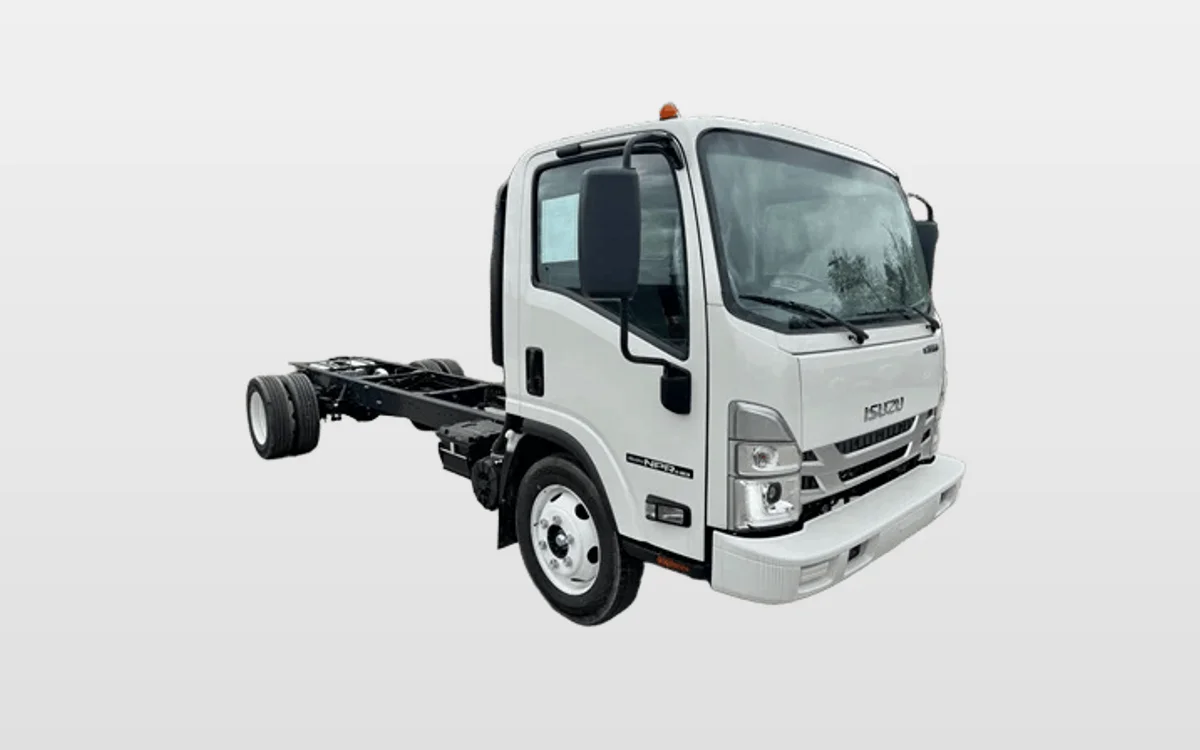 2026 Isuzu NPR - image 1