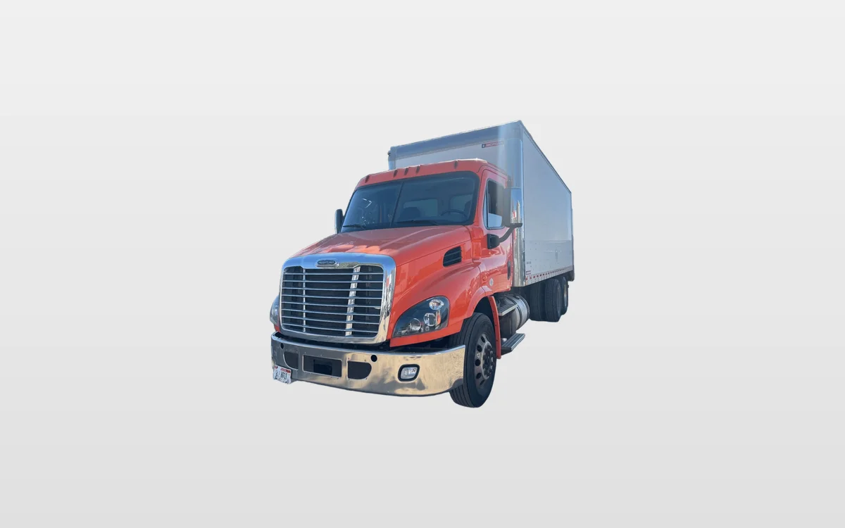 2018 Freightliner Cascadia - image 1