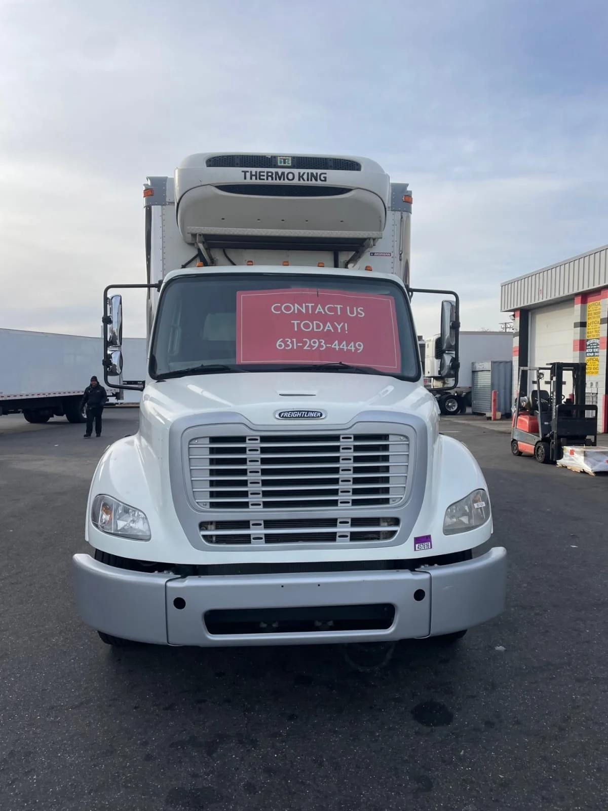 2019 Freightliner M2 112 - image 2