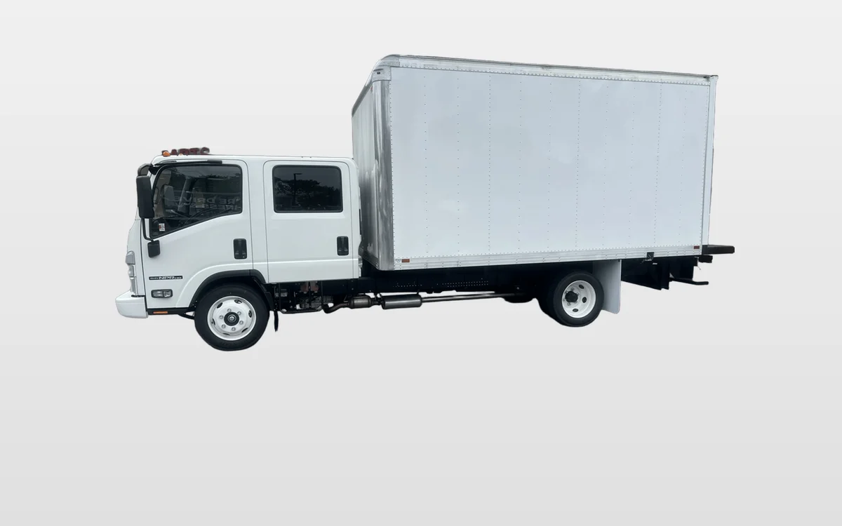 2024 Isuzu - image 1