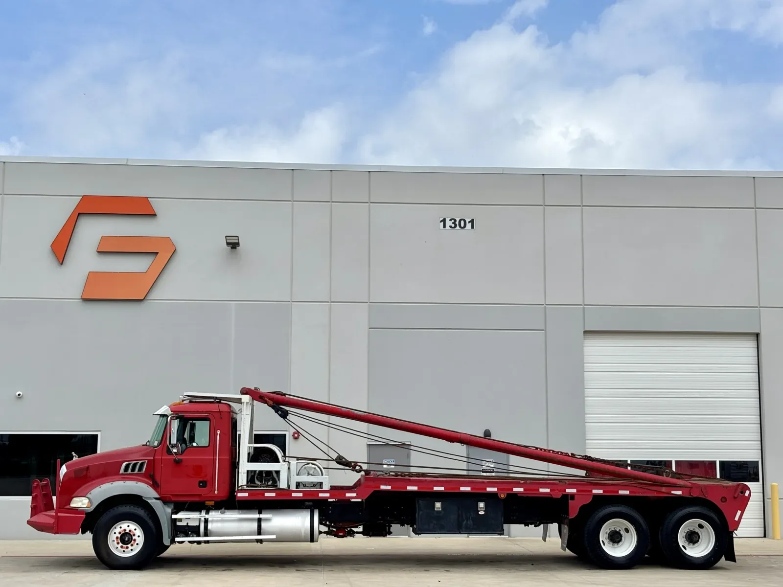 2009 Mack in Hutchins, TX — photo 4