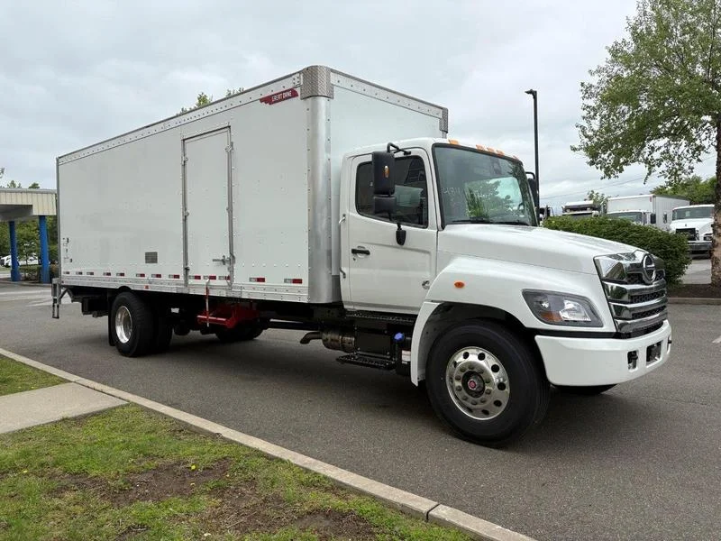 2025 Hino L6