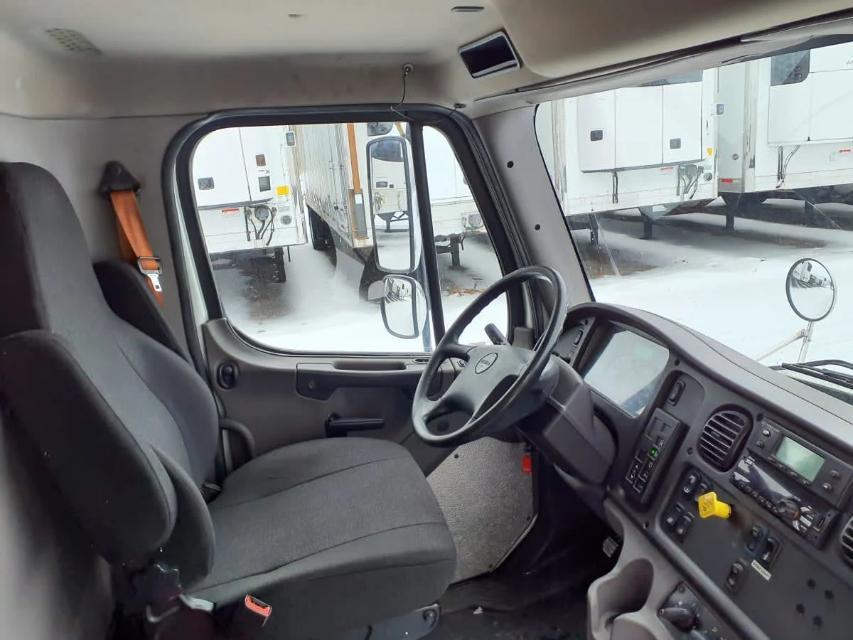 2019 Freightliner M2 106 in Wayland, MI — photo 8