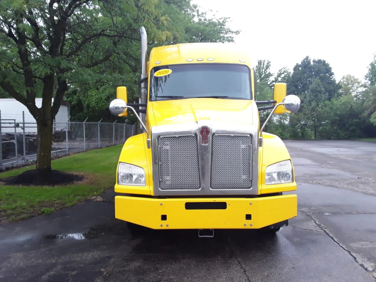 2020 Kenworth T880 in Hilliard, OH — photo 2
